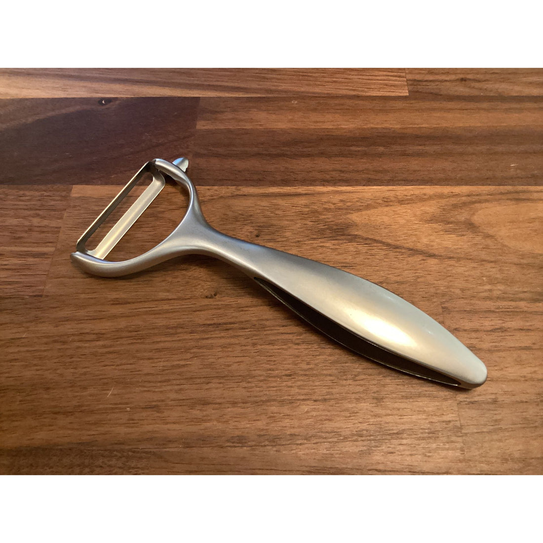 Citrus Peeler