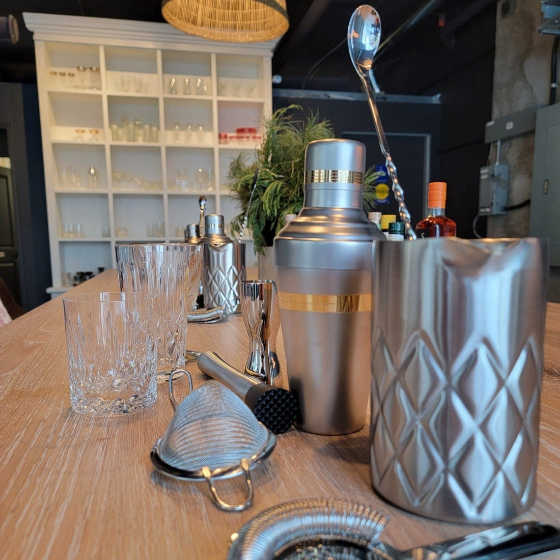 🍸 Modern Cocktail Workshop - Friday February 9th, 7:00-9:00PM