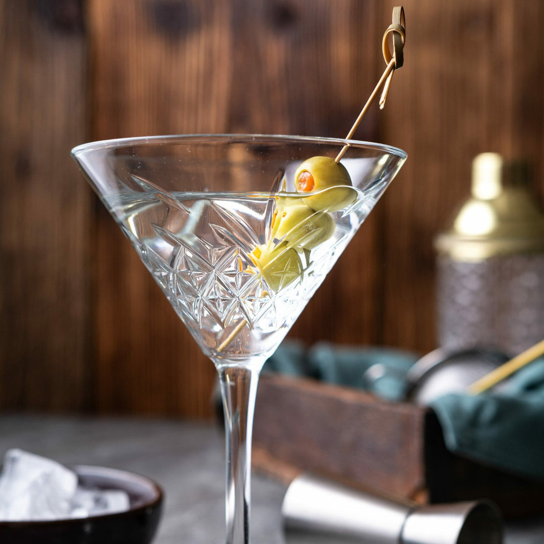 🍸 Martini Madness Workshop - Friday, September 6th, 7:00-9:00PM