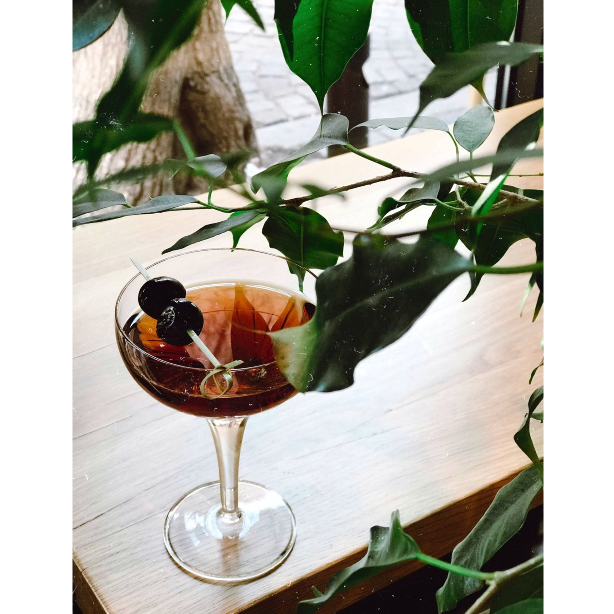 Old Fashioned Bittered Cocktail Cubes - Yes Cocktail (Classic/Smoked/Midnight)