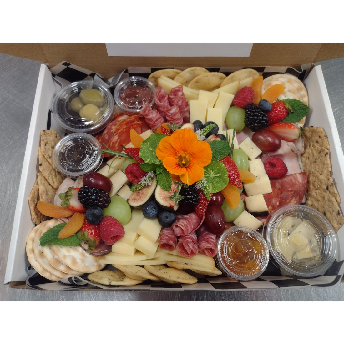 Charcuterie Box to Go! MEDIUM